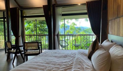 Deluxe Double Room with Bath