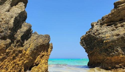 Two-Bedroom Apartment with Balcony and Sea View
