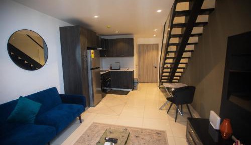 One-Bedroom Deluxe Apartment