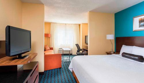 Deluxe King Room with Sofa Bed