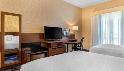 Double Queen Room
