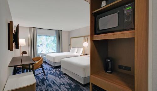 Double Queen Room