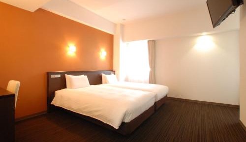 Twin Room - Disability Access - Non-Smoking