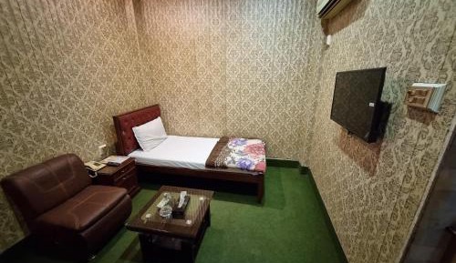 Deluxe Single Room