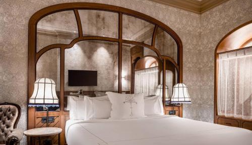 Standard, Guest room, 1 Queen, City view