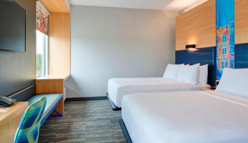 Aloft, Guest room, 2 Queen