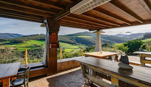 Premier Two-Bedroom Apartment