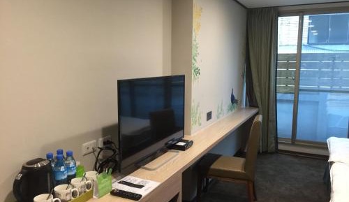 Deluxe Family Room