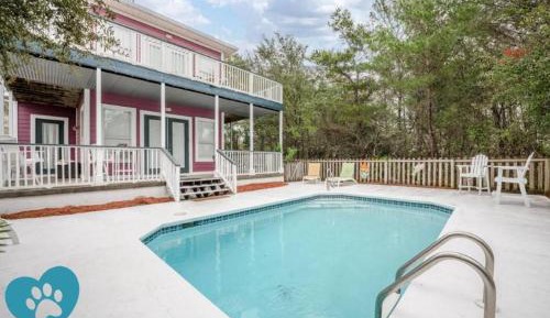 Four-Bedroom Holiday Home
