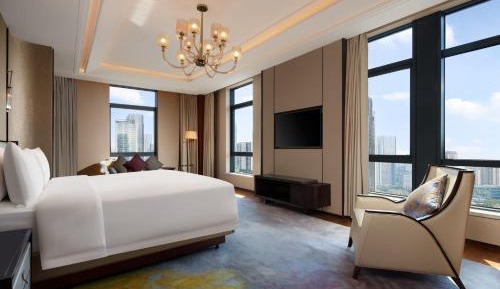 One-Bedroom Presidential King Suite