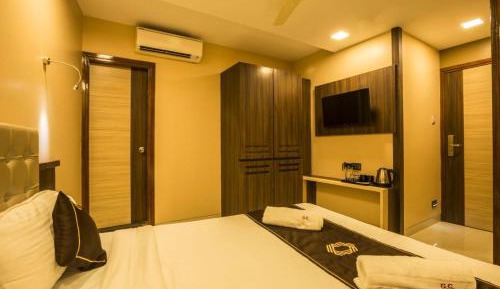 Single Room with Bathroom