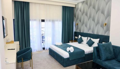 Deluxe Double Room with Balcony