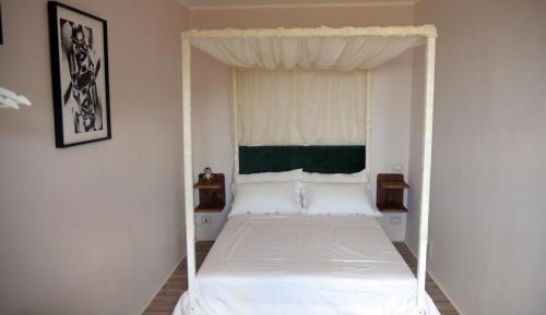 King Room with Mountain View