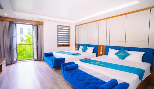 King Room with Two King Beds