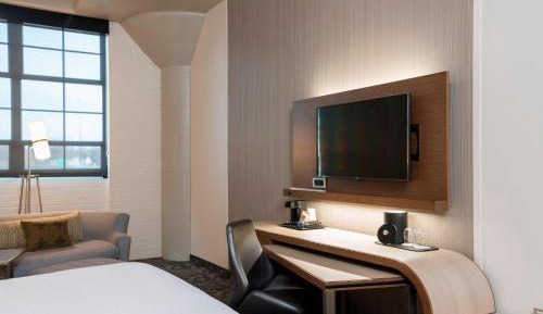 King Studio with Sofa Bed