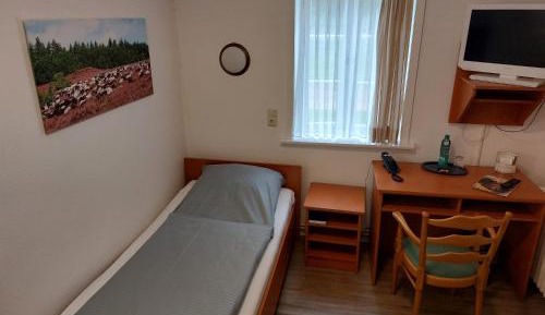 Budget Single Room