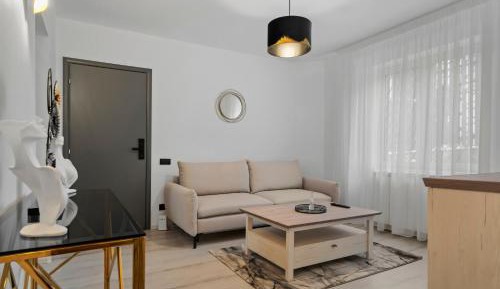 Three-Bedroom Deluxe Apartment