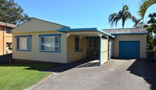 Three-Bedroom Townhouse