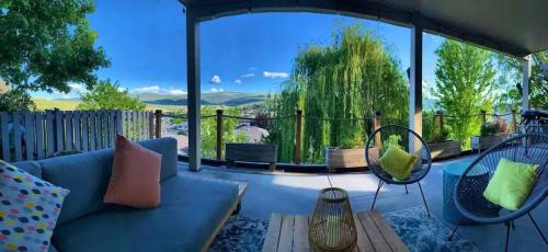 Double Room with Mountain View