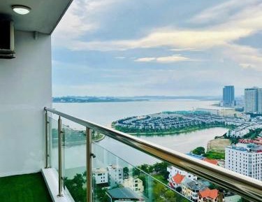 Two-Bedroom Apartment with Sea View