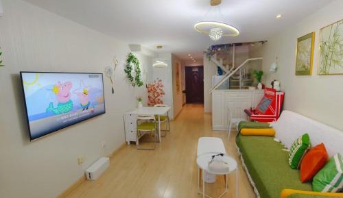 Two-Bedroom Loft Apartment