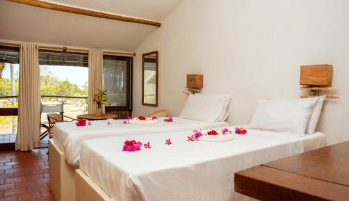 Standard Twin Room with Shared Bathroom