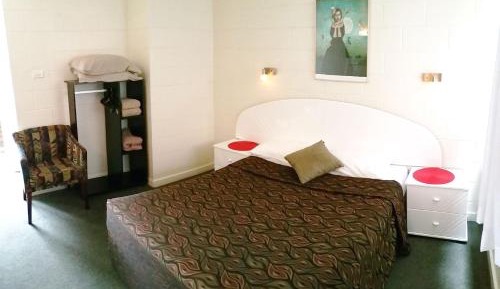 Queen Room