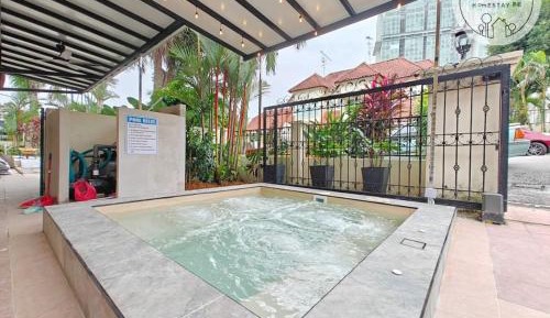 Lumina - Jacuzzi Villa