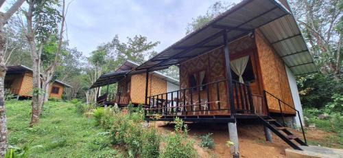 Standard Bungalow with Fan