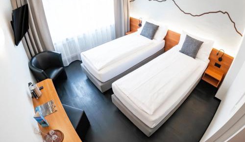 Double or Twin Room with Bathroom