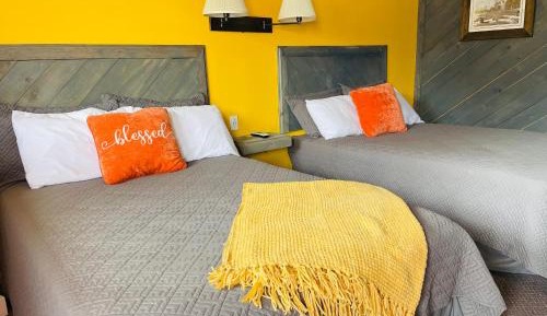 Deluxe Double Room with Bath