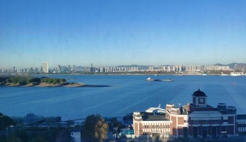 Double Room with View
