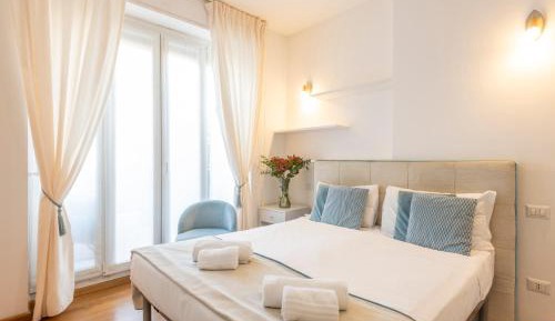 King Room with Balcony