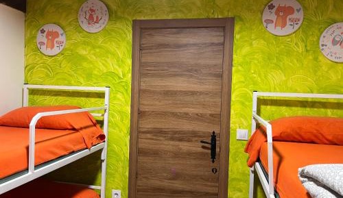Quadruple Room with Shared Bathroom