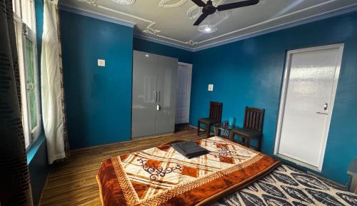 Triple Room with Private Bathroom