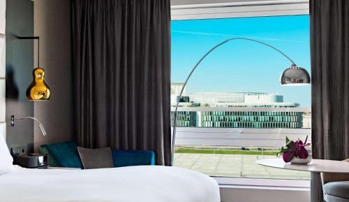 Luxury King Room with View