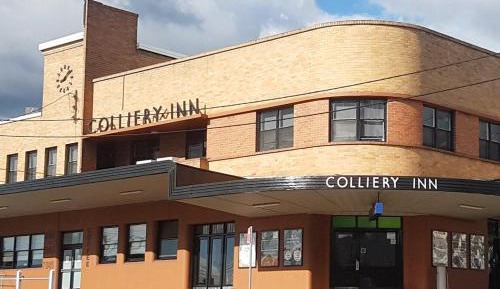 Queen Room with Shared Bathroom