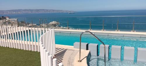 Two-Bedroom Apartment with Balcony and Sea View