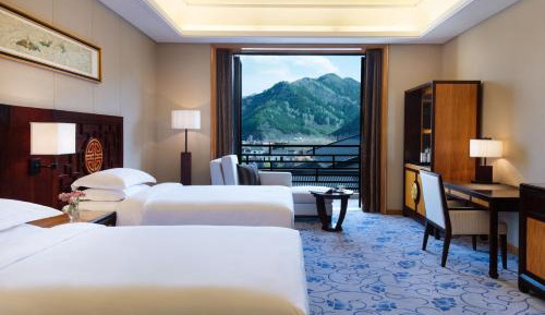 Landscape Double Room