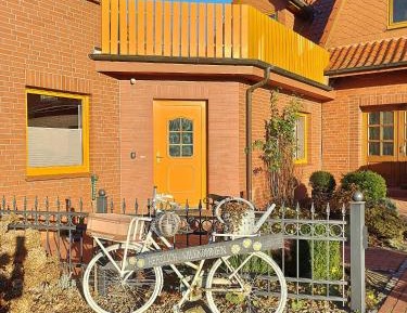 One-Bedroom Apartment with Garden View