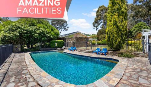 Four-Bedroom Holiday Home