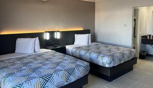 Queen Room with Two Queen Beds