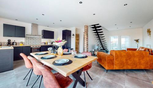 Three-Bedroom Vacation Home 