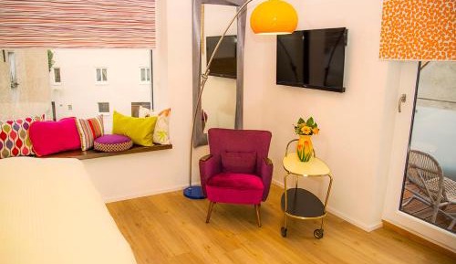 Queen Room with Balcony