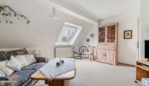 Superior One-Bedroom Apartment