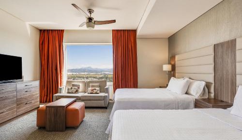 Suite with Twin Beds