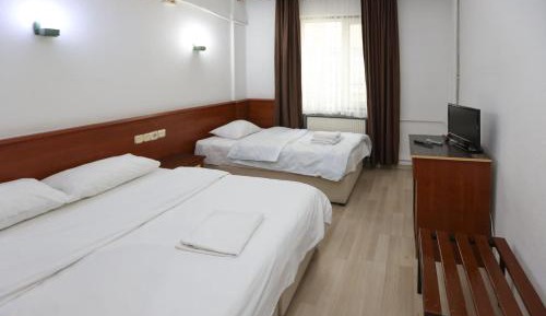 Twin Room with City View