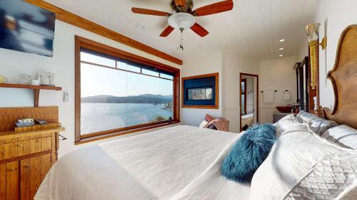Deluxe Double Room with Sea View