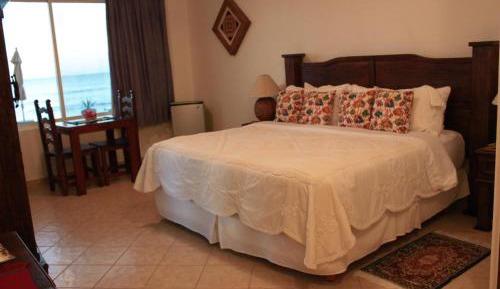 Standard King Room with Ocean View