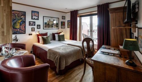 Standard Twin Room